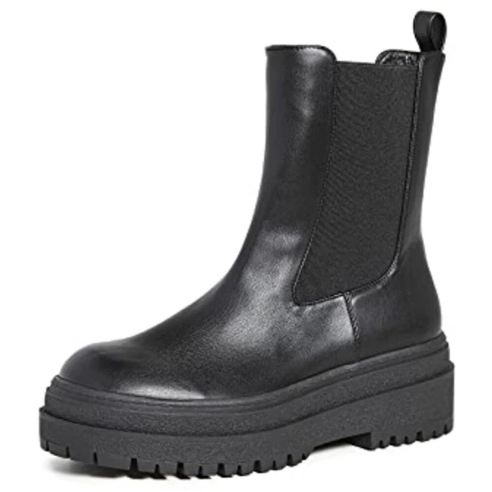 Iconic 90s Leather Pull On Boot Black Lug Sole - Women’s Size 9.5